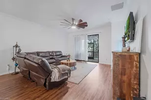 9052 Glenforest Dr, Naples, FL 34120 - Photo 8