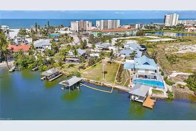 22491 Buccaneer Lagoon St, Fort Myers Beach, FL 33931 - Photo 10