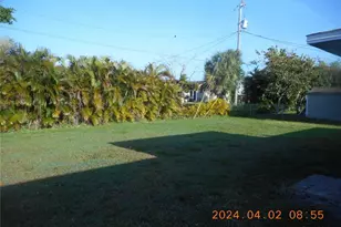 1828 SW 2nd Pl, Cape Coral, FL 33991 - Photo 6