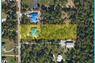 538 13th St SW, Naples, FL 34117 - Photo 4