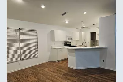 15258 Cricket Ln, Fort Myers, FL 33919 - Photo 16