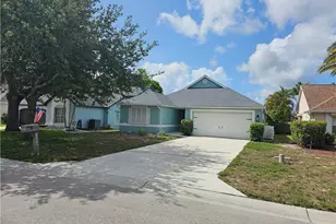 15258 Cricket Ln, Fort Myers, FL 33919 - Photo 2