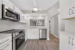 18038 San Carlos Blvd, Fort Myers Beach, FL 33931 - Photo 4