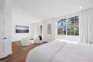 888 10th St S, Naples, FL 34102 - Photo 26