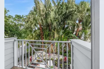 888 10th St S #101, Naples, FL 34102 - Photo 24