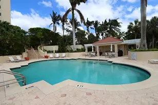 8990 Bay Colony Dr, Naples, FL 34108 - Photo 20