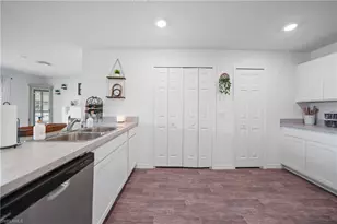 3002 NW 3rd Pl, Cape Coral, FL 33993 - Photo 16