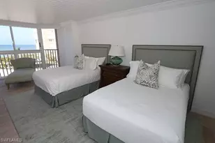 4041 Gulf Shore Blvd N, Naples, FL 34103 - Photo 16