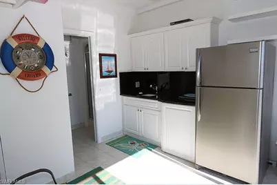 4041 Gulf Shore Blvd N #301, Naples, FL 34103 - Photo 24