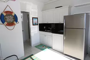 4041 Gulf Shore Blvd N, Naples, FL 34103 - Photo 24