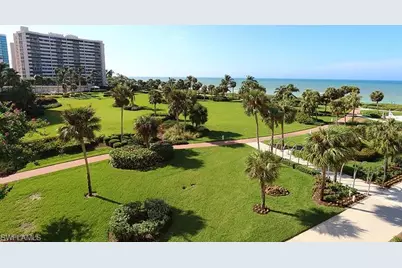 4041 Gulf Shore Blvd N #301, Naples, FL 34103 - Photo 2