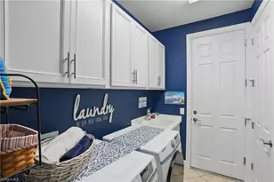 7602 Jacaranda Ln, Naples, FL 34114 - Photo 10