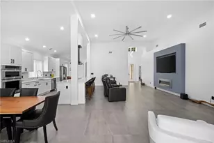 6903 Mauna Loa Ln, Naples, FL 34113 - Photo 14