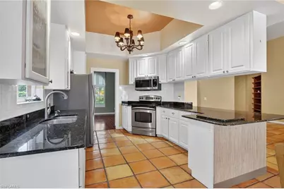 5902 Bermuda Ln, Naples, FL 34119 - Photo 16