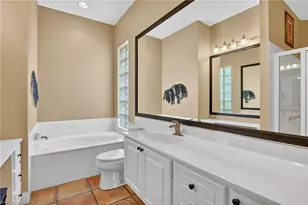 5902 Bermuda Ln, Naples, FL 34119 - Photo 34