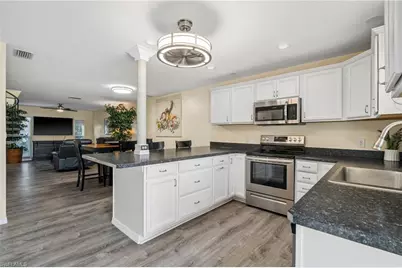 4803 SW Santa Barbara Ct #5, Cape Coral, FL 33914 - Photo 16