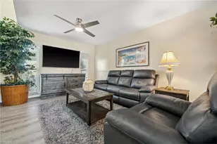 4803 SW Santa Barbara Ct, Cape Coral, FL 33914 - Photo 8