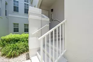 25276 Pelican Creek Cir, Bonita Springs, FL 34134 - Photo 4