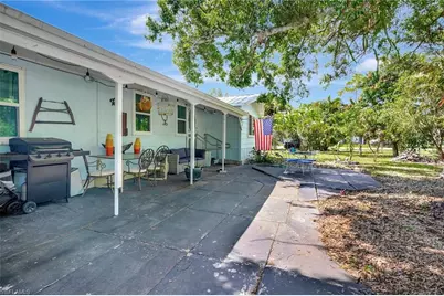 2153 Twin Brooks Rd, North Fort Myers, FL 33917 - Photo 4