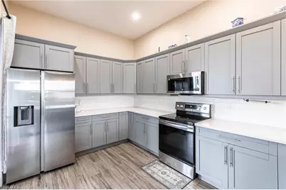 1314 NE 9th Ave, Cape Coral, FL 33909 - Photo 10