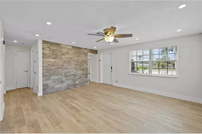 761 95th Ave N, Naples, FL 34108 - Photo 8