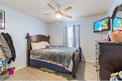 32 Lincoln Ave, Lehigh Acres, FL 33936 - Photo 22