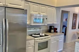 930 Marble Dr, Naples, FL 34104 - Photo 16