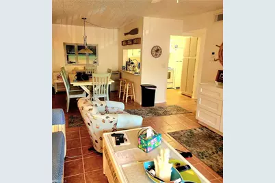 9610 Green Cypress Ln #4, Fort Myers, FL 33905 - Photo 6