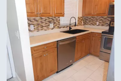 9409 Ivy Brook Run #1303, Fort Myers, FL 33913 - Photo 4