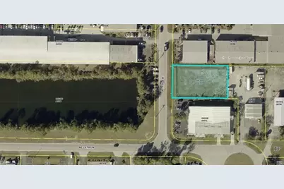 2513 NE 9th Ave, Cape Coral, FL 33909 - Photo 1