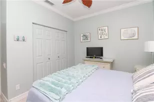 817 Carrick Bend Cir, Naples, FL 34110 - Photo 18