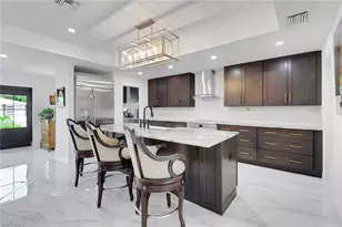 1262 10th St N, Naples, FL 34102 - Photo 6