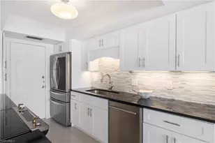 2600 Gulf Shore Blvd N, Naples, FL 34103 - Photo 12