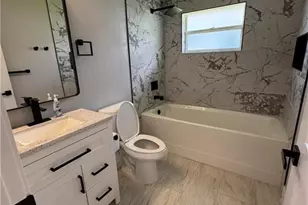 3332 SE 22nd Pl, Cape Coral, FL 33904 - Photo 10