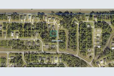 8060 Sherwood Cir, Labelle, FL 33935 - Photo 2