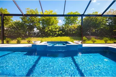 14302 Charthouse Cir, Naples, FL 34114 - Photo 2