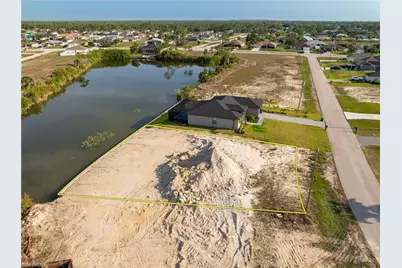4230 NE 17th Ave, Cape Coral, FL 33909 - Photo 10