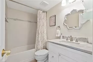 460 Broad Ave S, Naples, FL 34102 - Photo 8