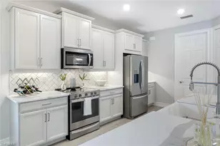 28086 Captiva Shell Loop, Bonita Springs, FL 34135 - Photo 10