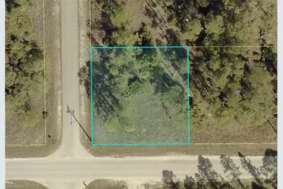 3901 E 10th St, Lehigh Acres, FL 33972 - Photo 1