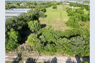 16091 Siesta Dr, Fort Myers, FL 33908 - Photo 6