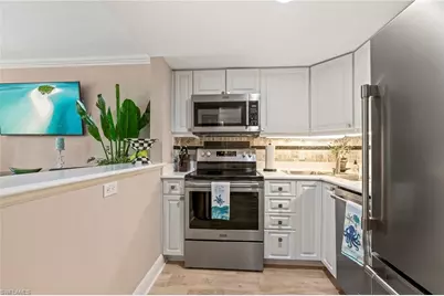 950 7th Ave S #23, Naples, FL 34102 - Photo 8