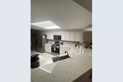 13105 Vanderbilt Dr #808, Naples, FL 34110 - Photo 8