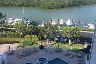 13105 Vanderbilt Dr, Naples, FL 34110 - Photo 26