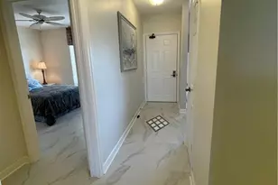 13105 Vanderbilt Dr, Naples, FL 34110 - Photo 22