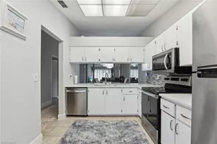 3410 Frosty Way, Naples, FL 34112 - Photo 8