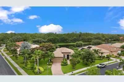 6155 Dogleg Dr, Naples, FL 34113 - Photo 4