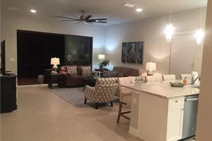 13379 Silktail Dr, Naples, FL 34109 - Photo 10