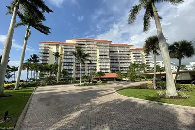 180 Seaview Ct #111, Marco Island, FL 34145 - Photo 2