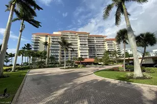 180 Seaview Ct, Marco Island, FL 34145 - Photo 2